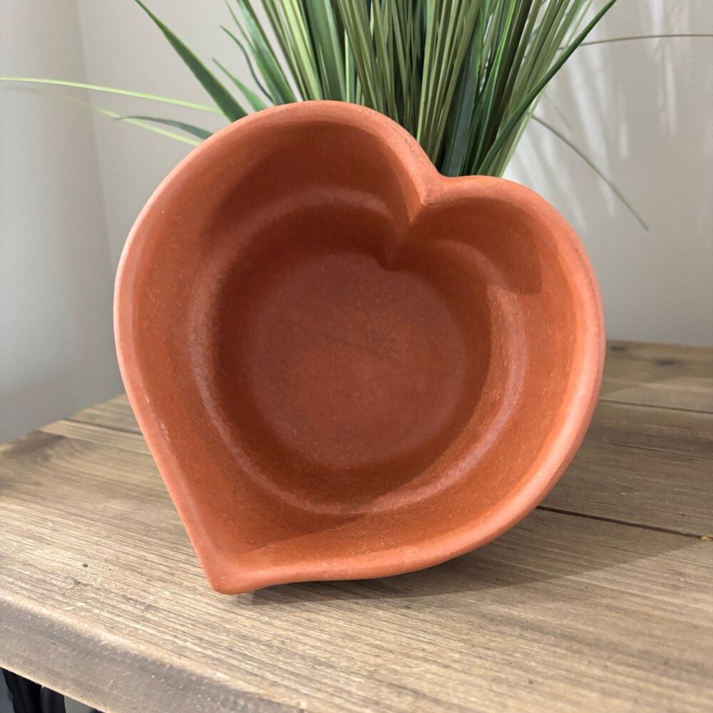 Vintage 1980 Bennington Potters Terracotta Heart Shape Bread Baking Dish